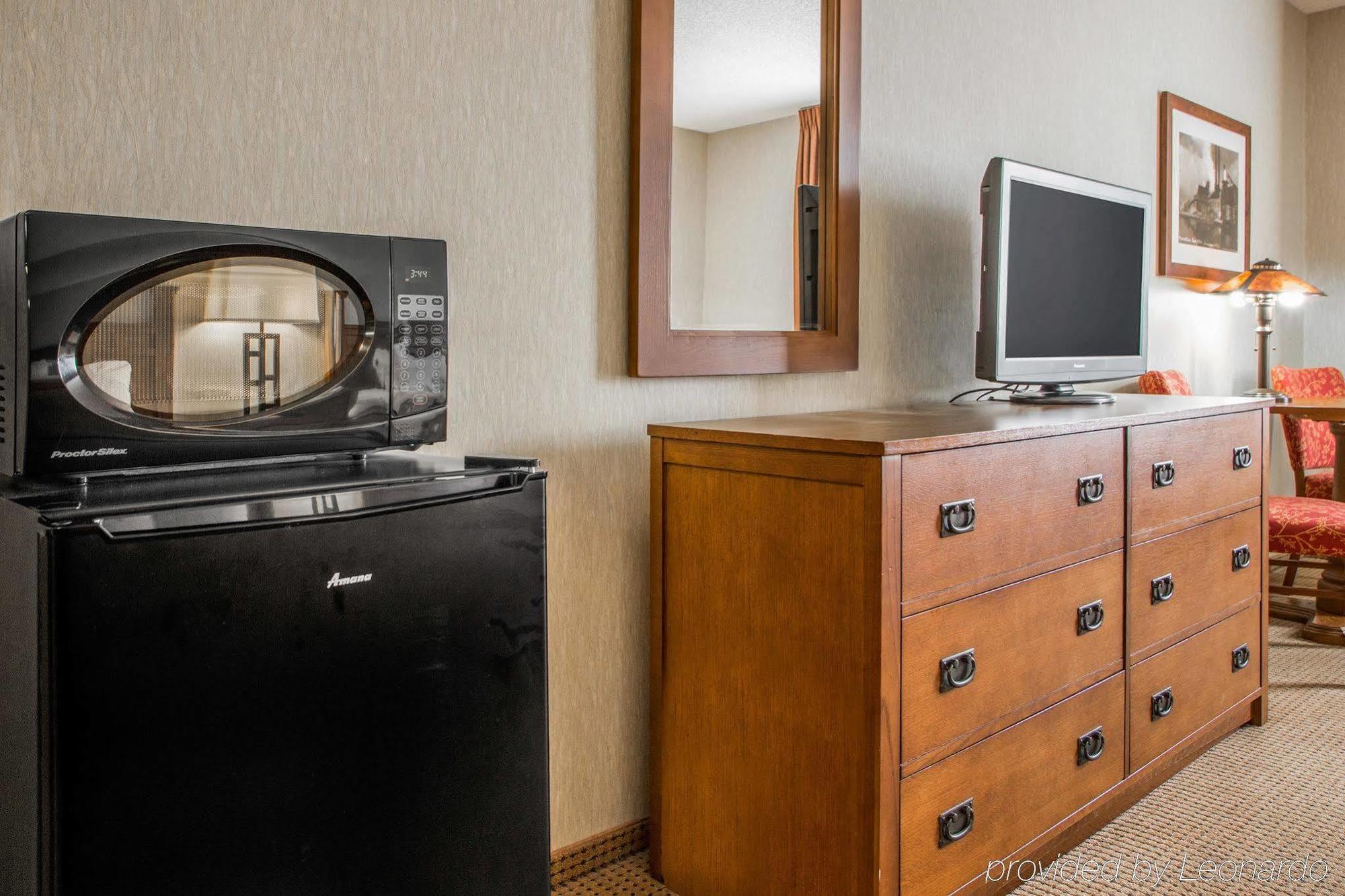 Quality Inn Ironwood Ngoại thất bức ảnh